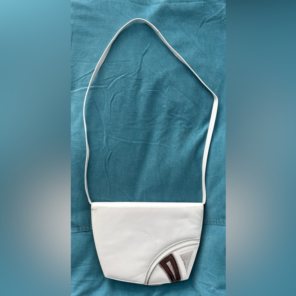 Vintage White leather purse